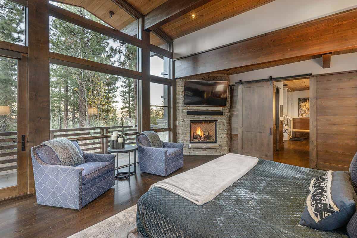 modern-bedroom-with-a-fireplace