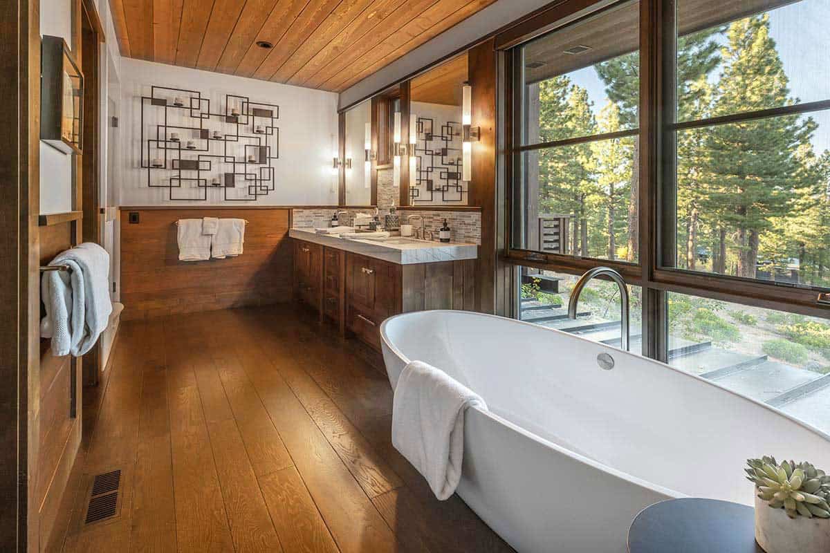 modern-bathroom-with-a-soaking-tub-