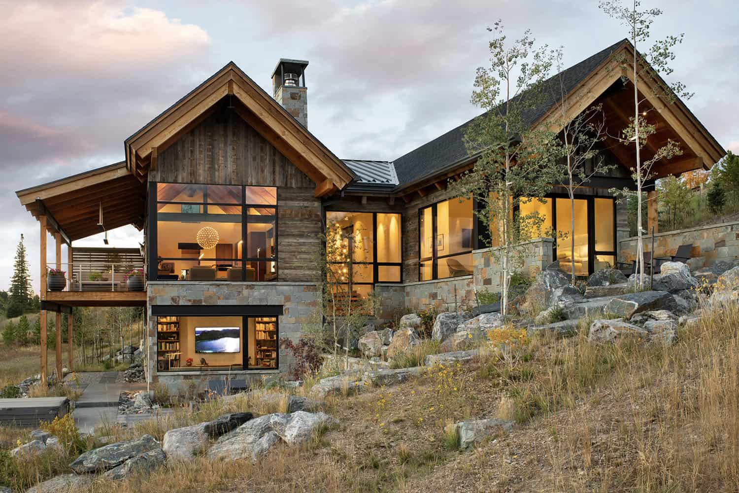 mountain-contemporary-home-exterior