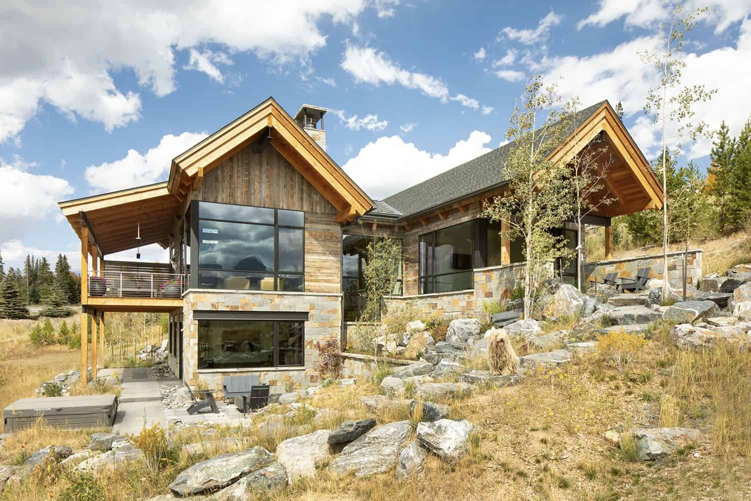 mountain-contemporary-home-exterior