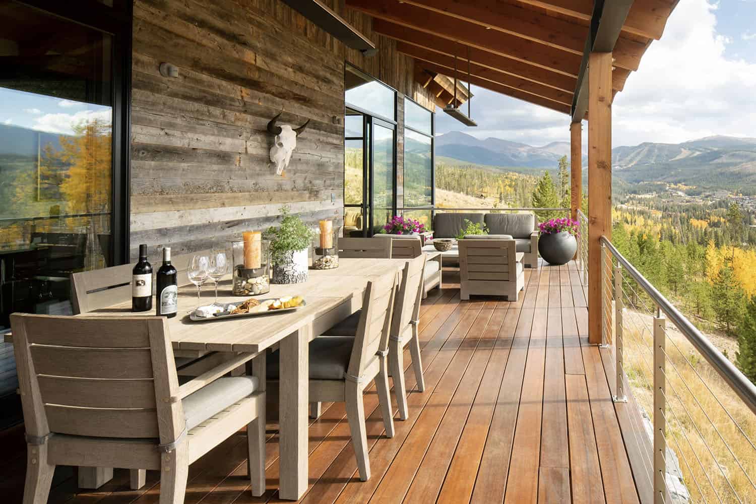 mountain-contemporary-covered-deck-with-outdoor-dining-and-living-area