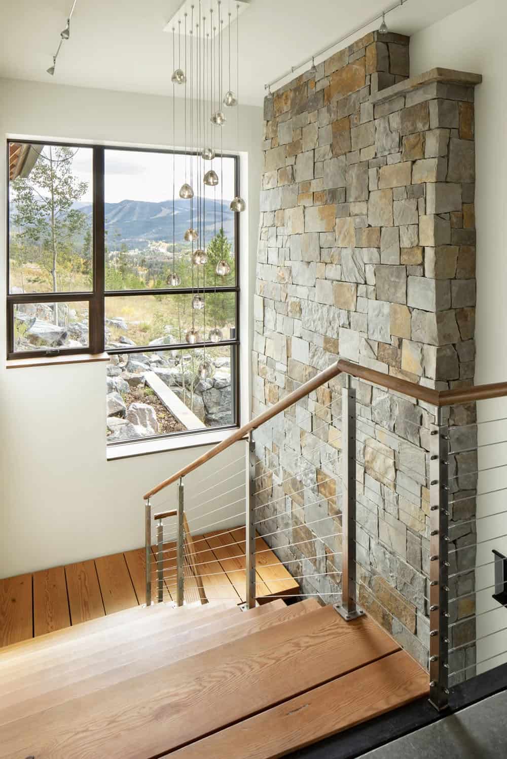 mountain-contemporary-staircase