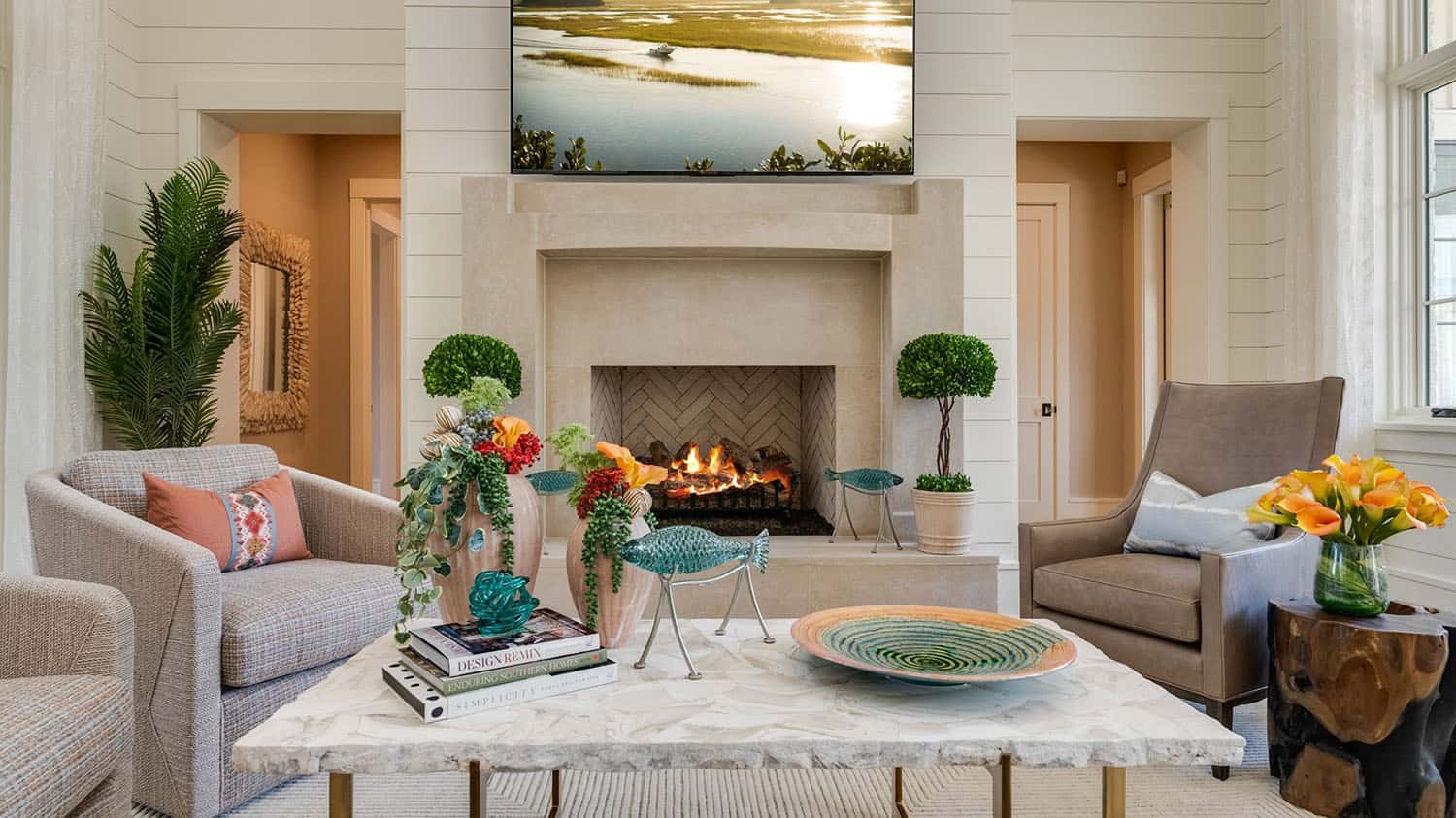 coastal-style-living-room-with-a-fireplace