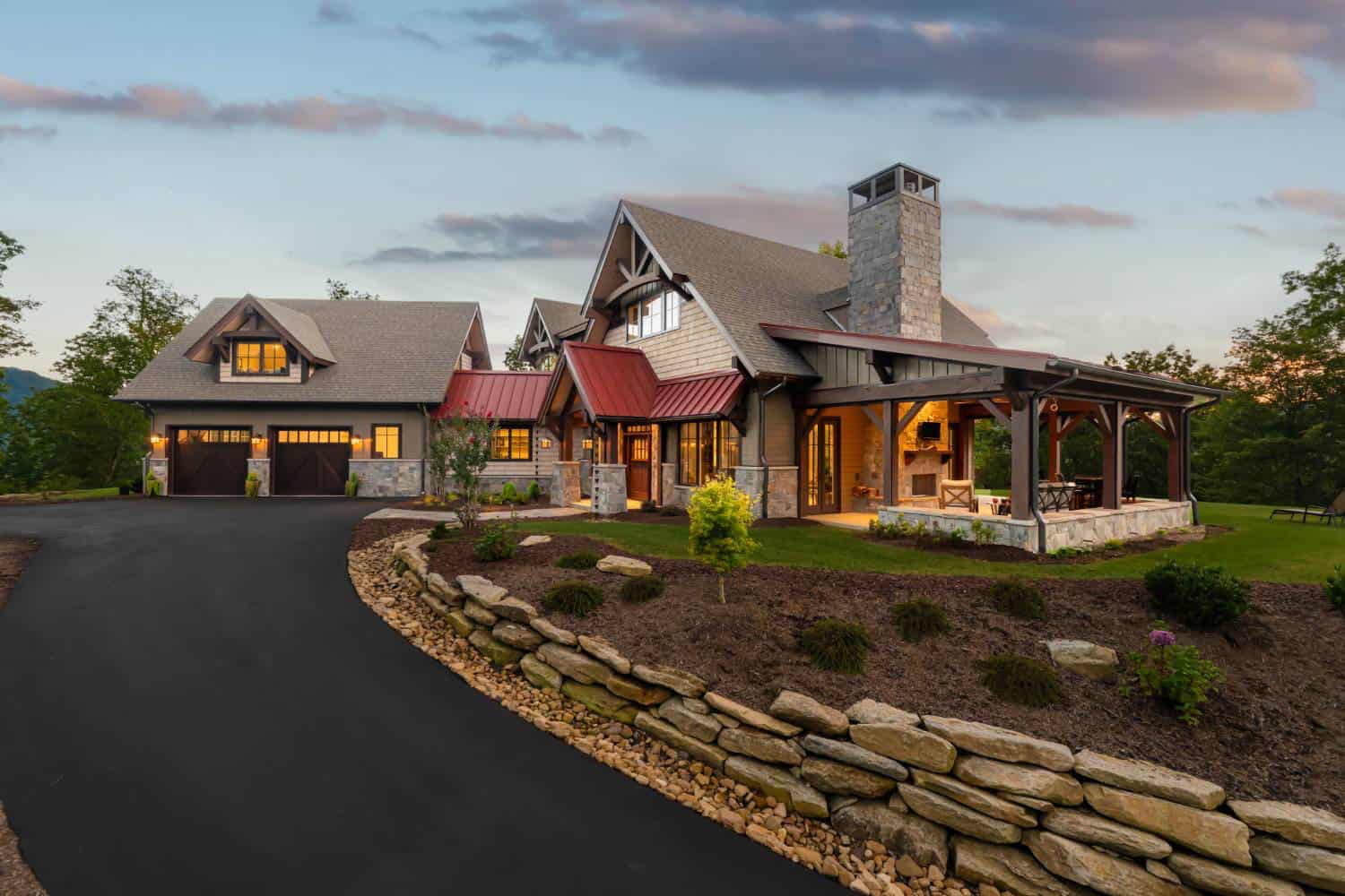 contemporary-craftsman-style-home-exterior