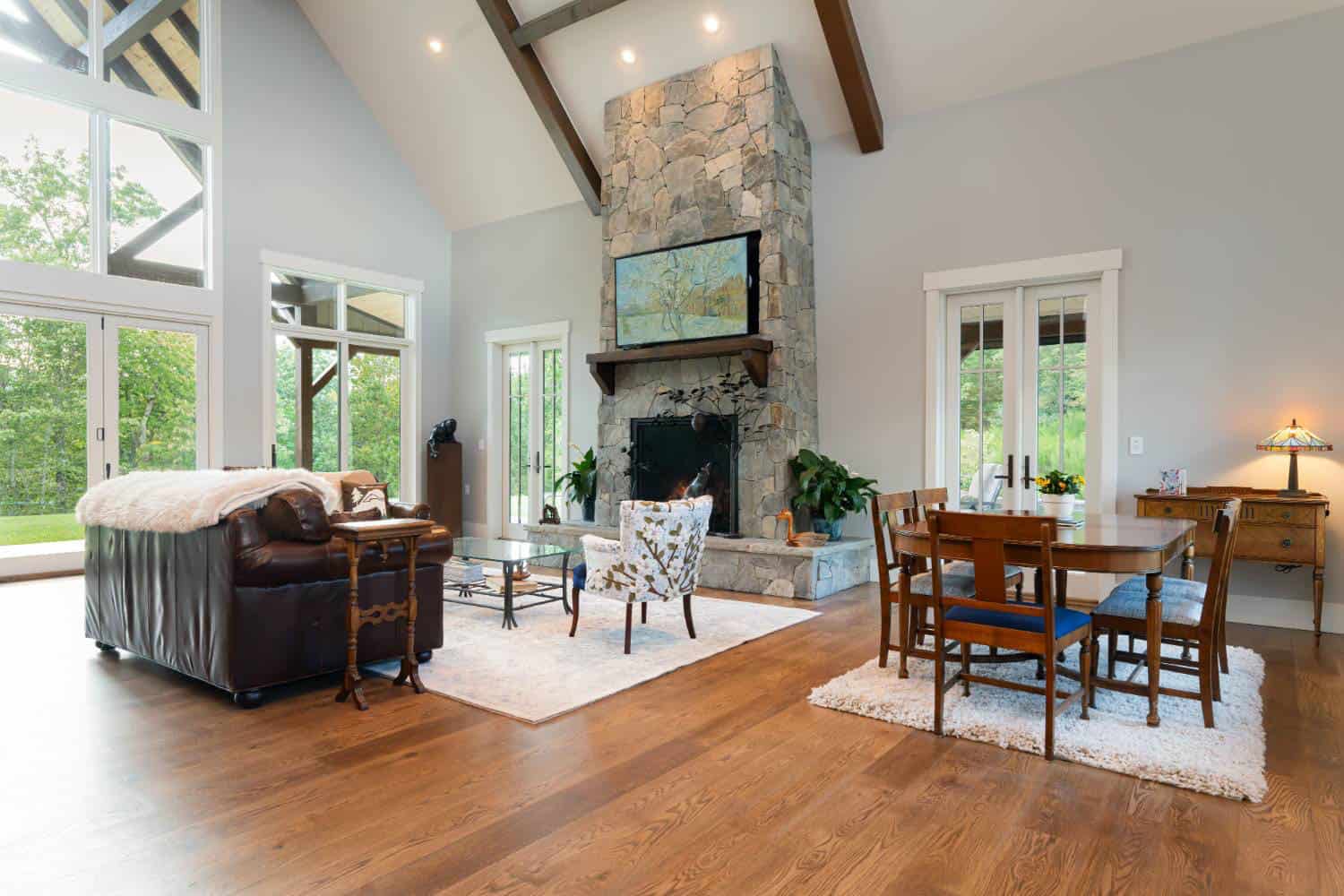 contemporary-craftsman-style-living-room-with-a-fireplace