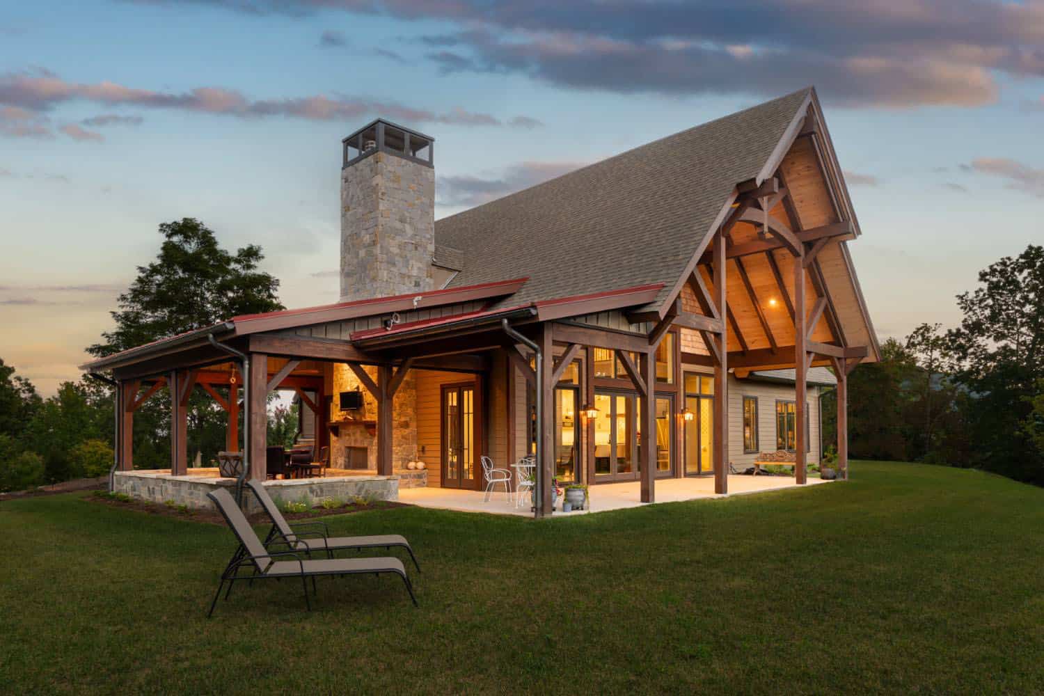 contemporary-craftsman-style-home-exterior-at-dusk