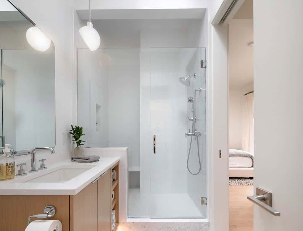 modern-bathroom