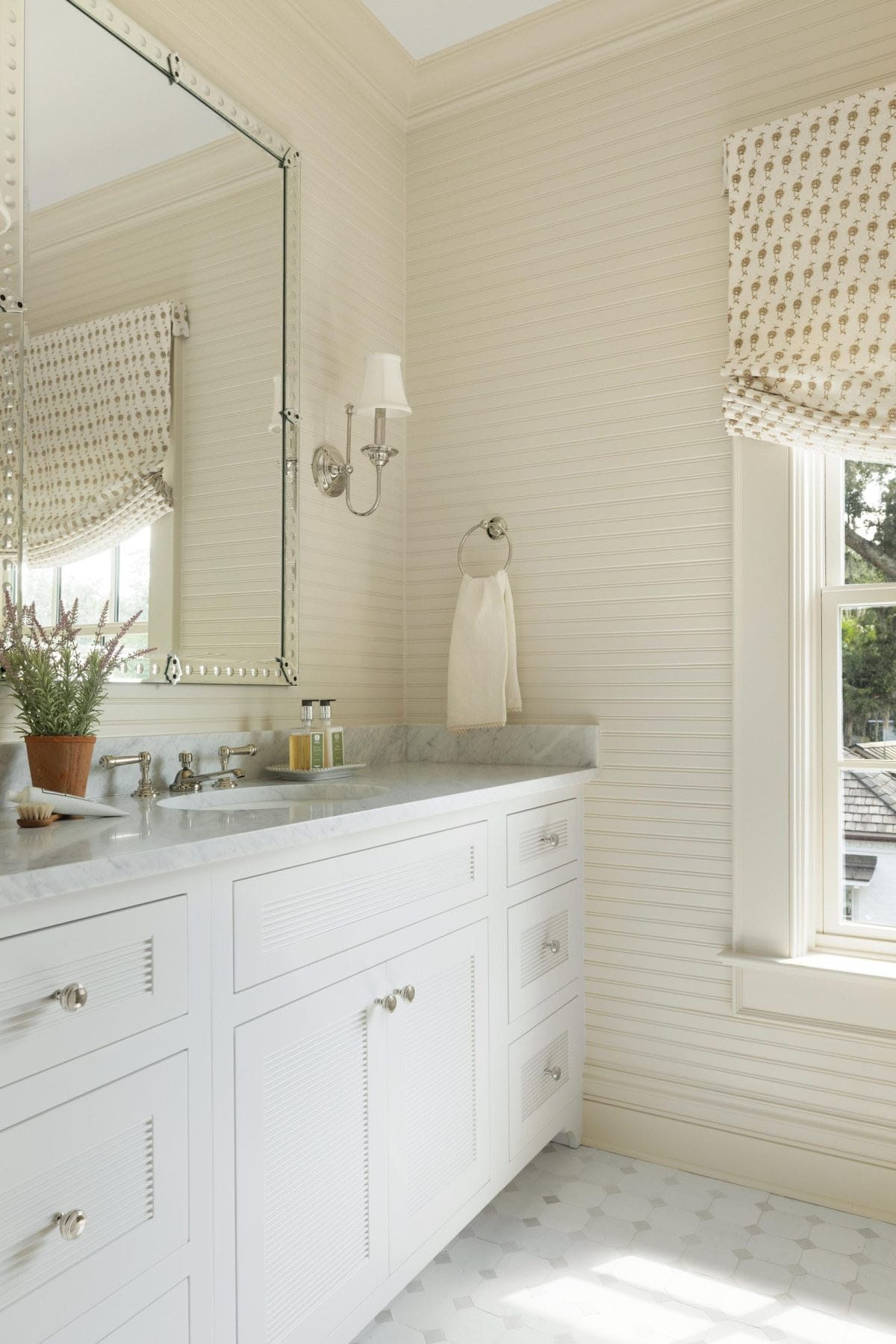 transitional-style-bathroom-vanity