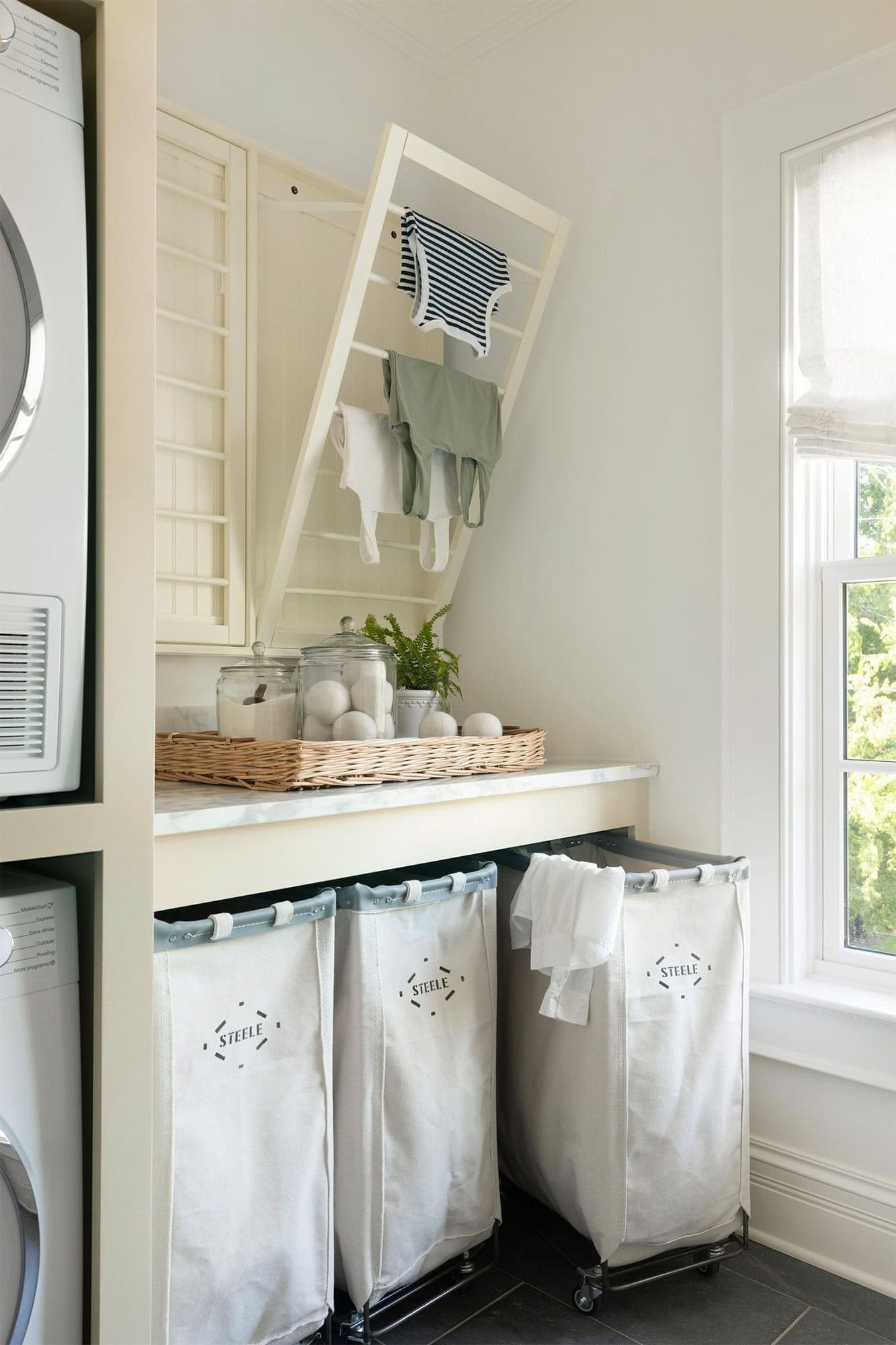 transitional-style-laundry-room-with-a-drying-rack