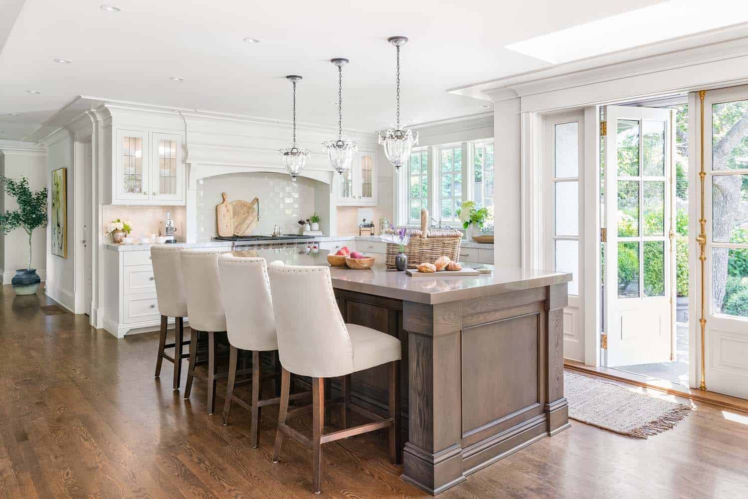 contemporary-kitchen-with-windows-and-french-doors