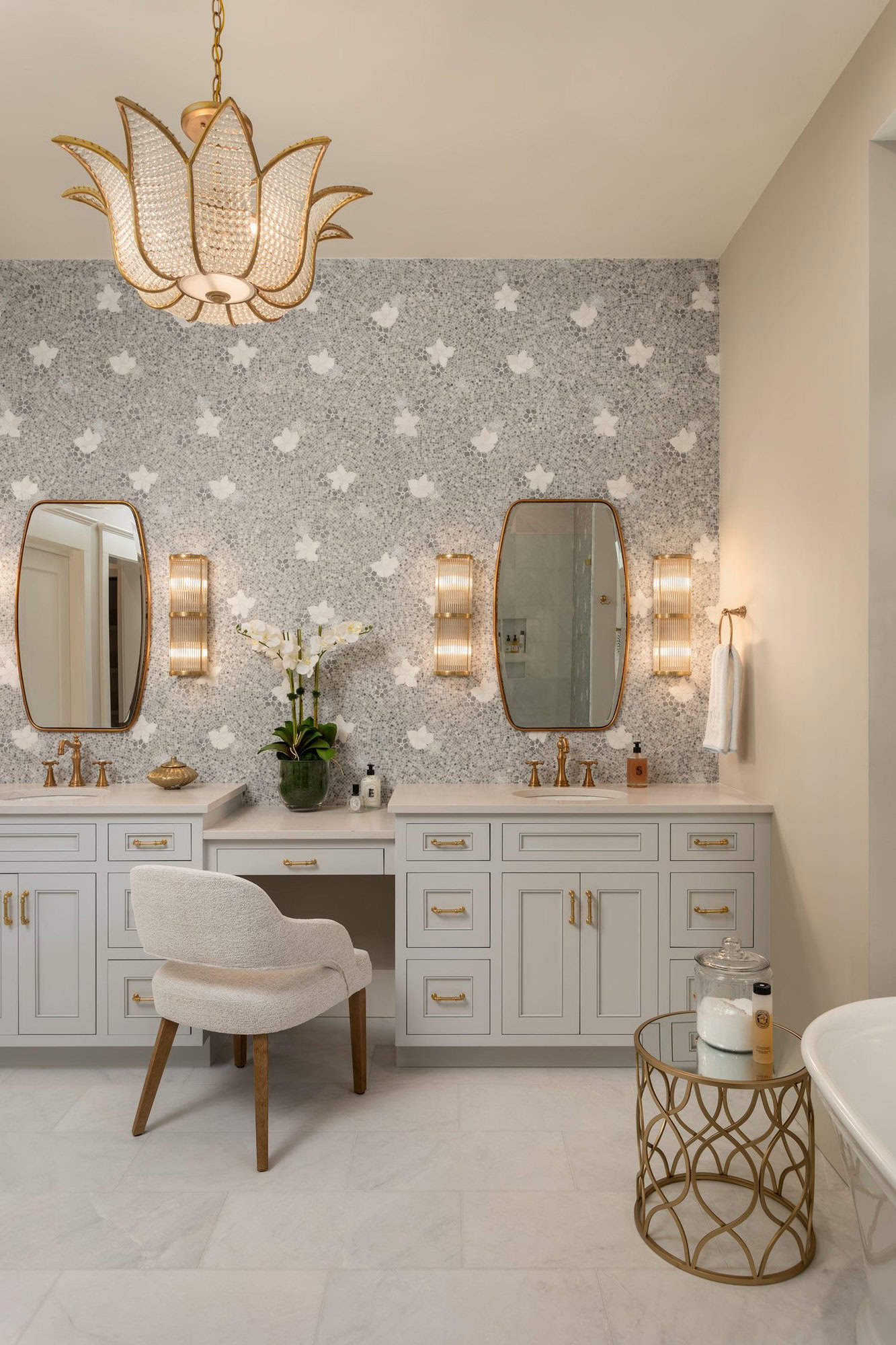 beach-style-bathroom-vanity