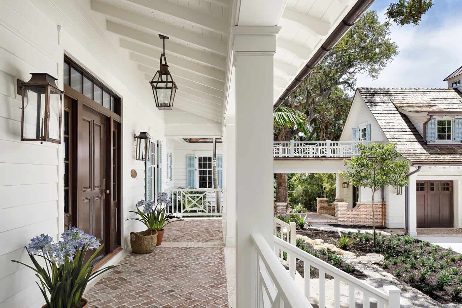 coastal-style-home-exterior-with-a-covered-front-porch