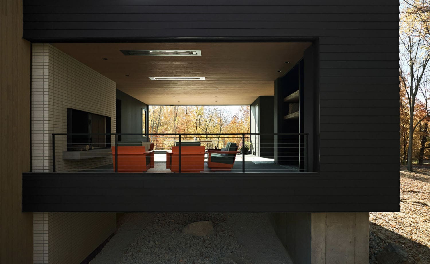 mid-century-modern-home-covered-porch