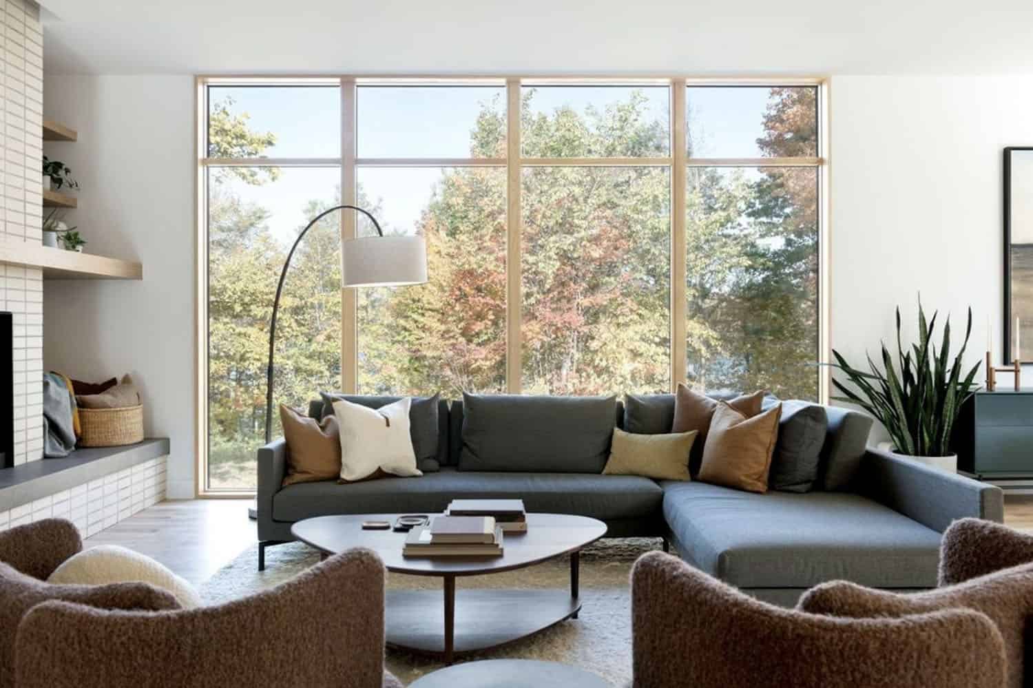 mid-century-modern-living-room-with-a-large-window