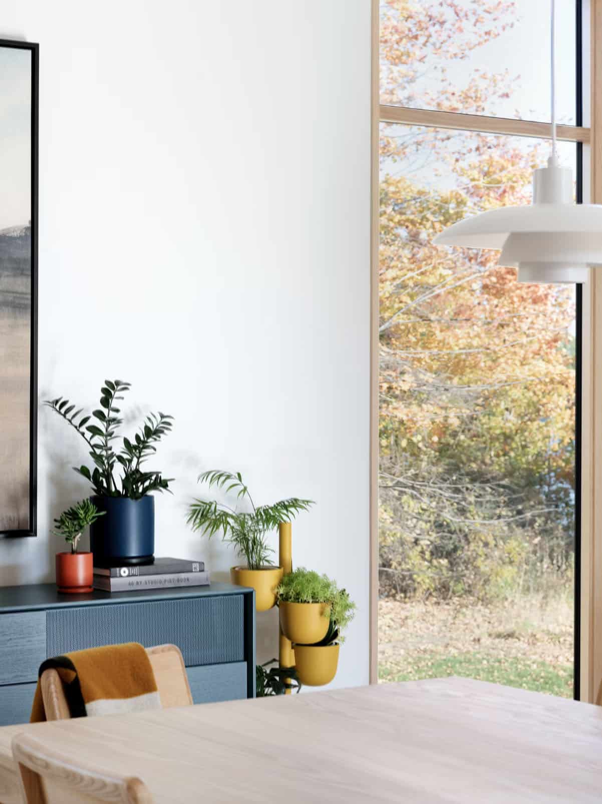 mid-century-modern-dining-room