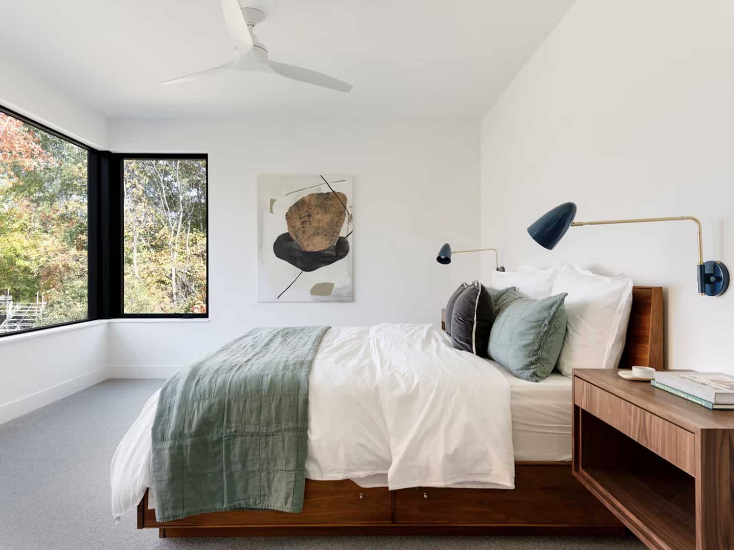 mid-century-modern-bedroom