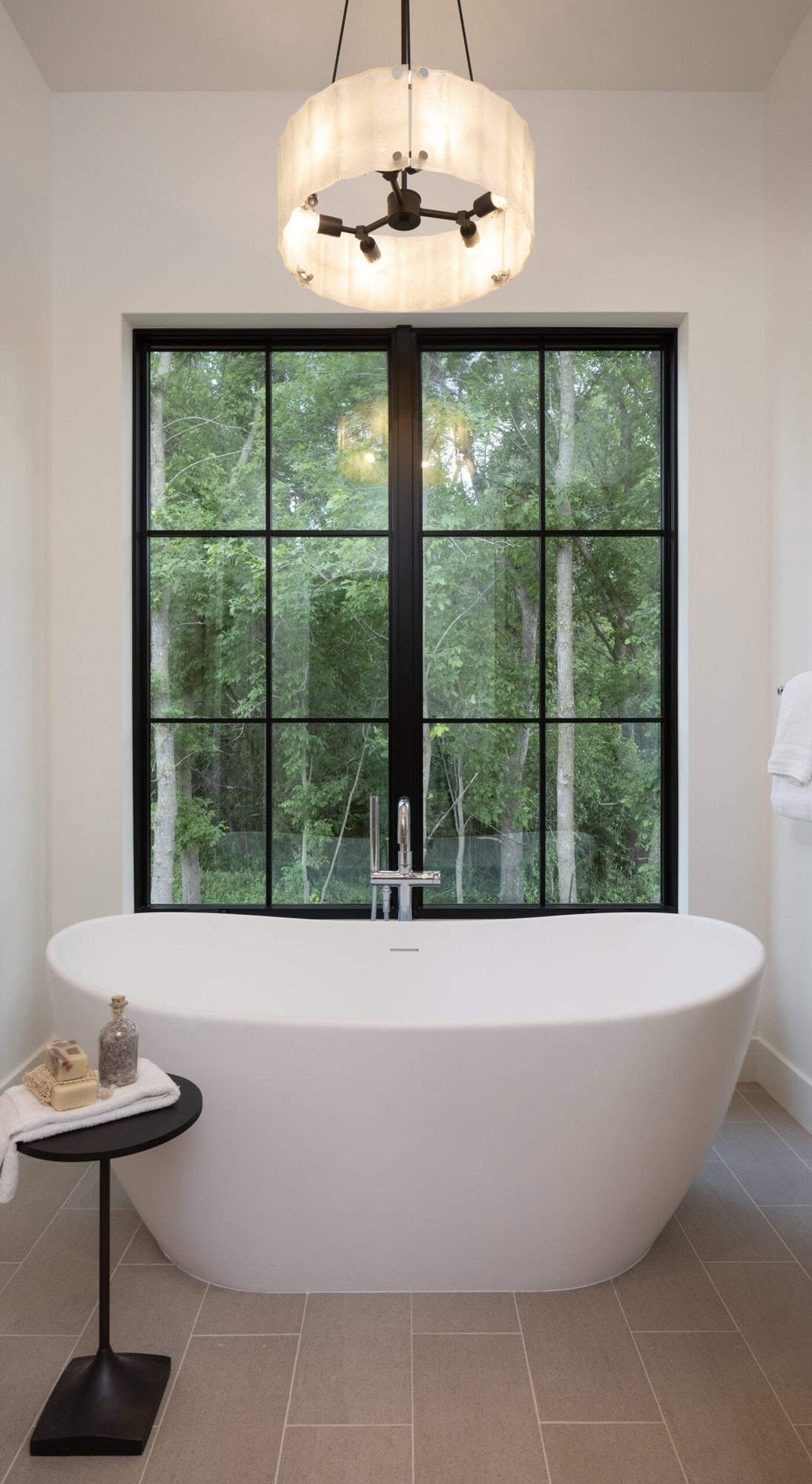 modern-bathroom-freestanding-tub