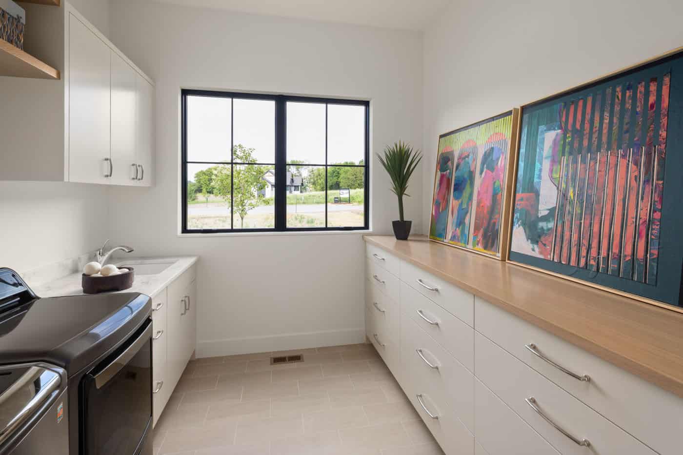 modern-laundry-room