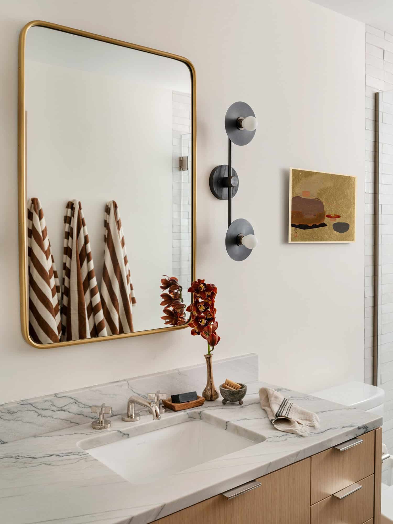 modern-bathroom