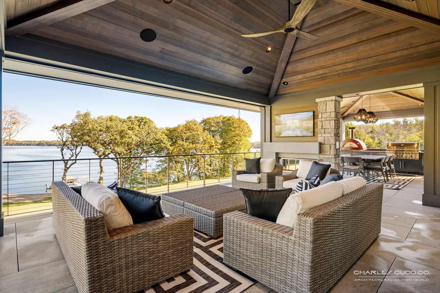 modern-screened-porch-with-outdoor-furniture