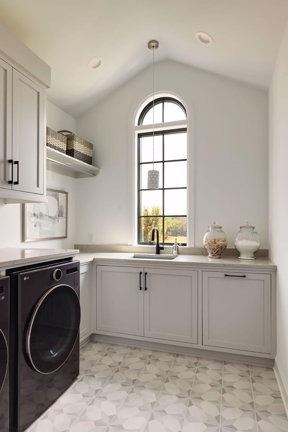 modern-laundry-room