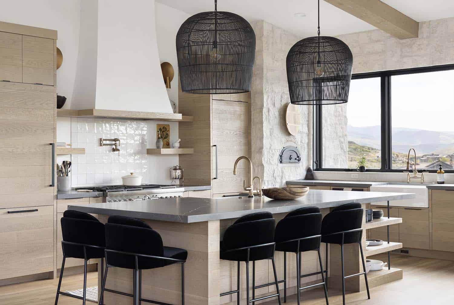 mountain-modern-style-kitchen