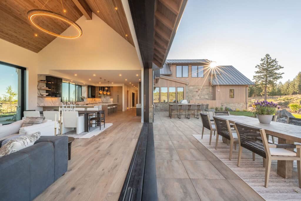 Inside a mountain modern dream house with European influence in Oregon