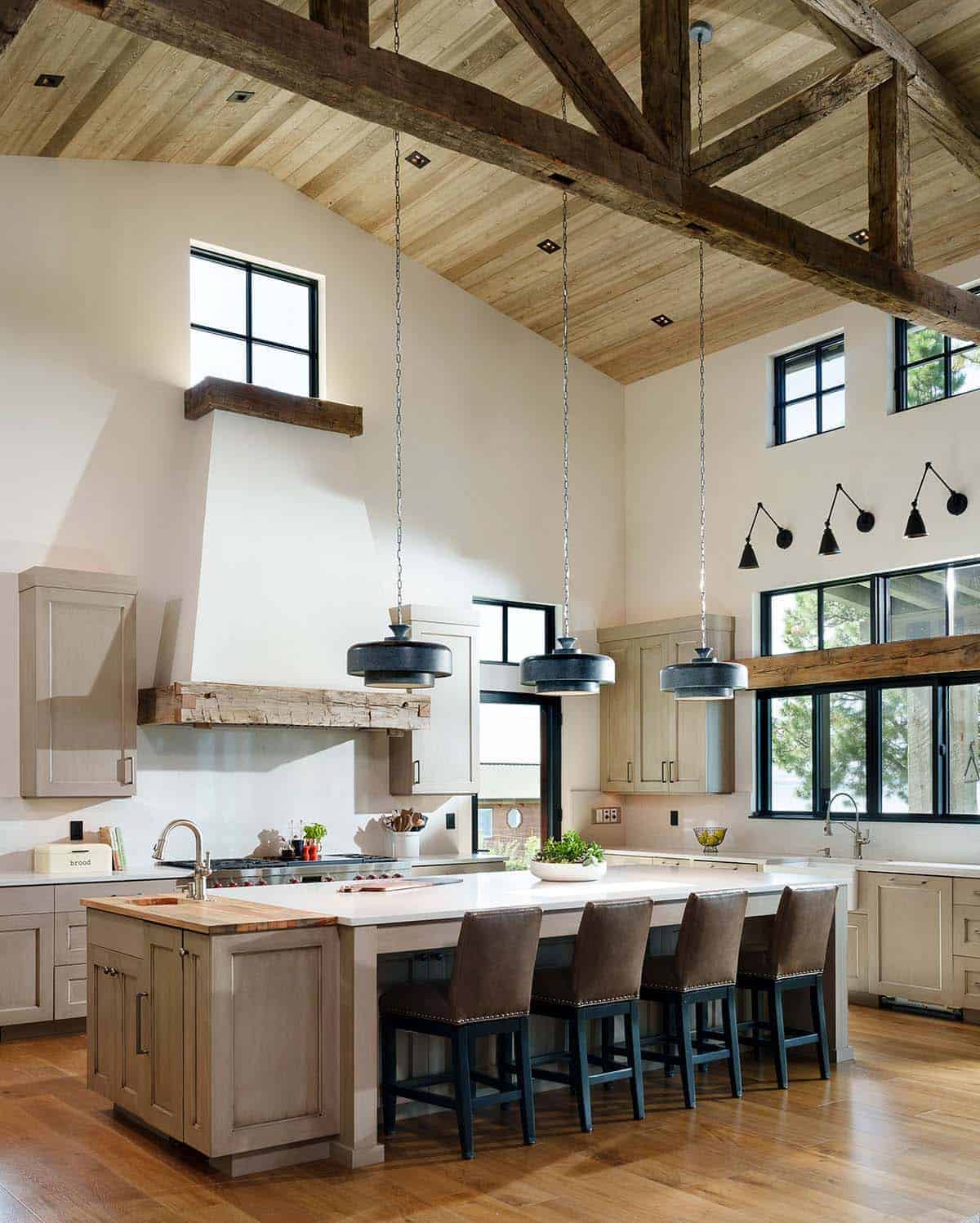 mountain-modern-lake-house-kitchen