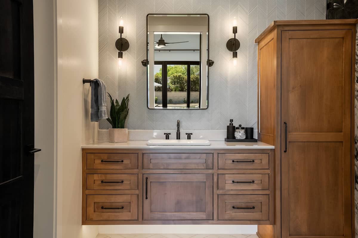 rustic-bathroom-vanity