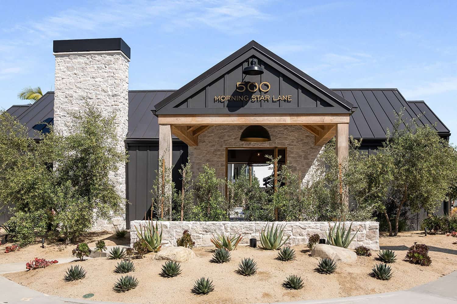 rustic-farmhouse-exterior