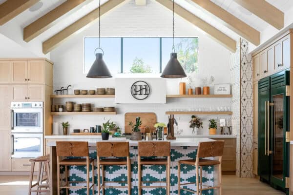 featured posts image for A rustic farmhouse home with amazing indoor-outdoor living in Newport Beach