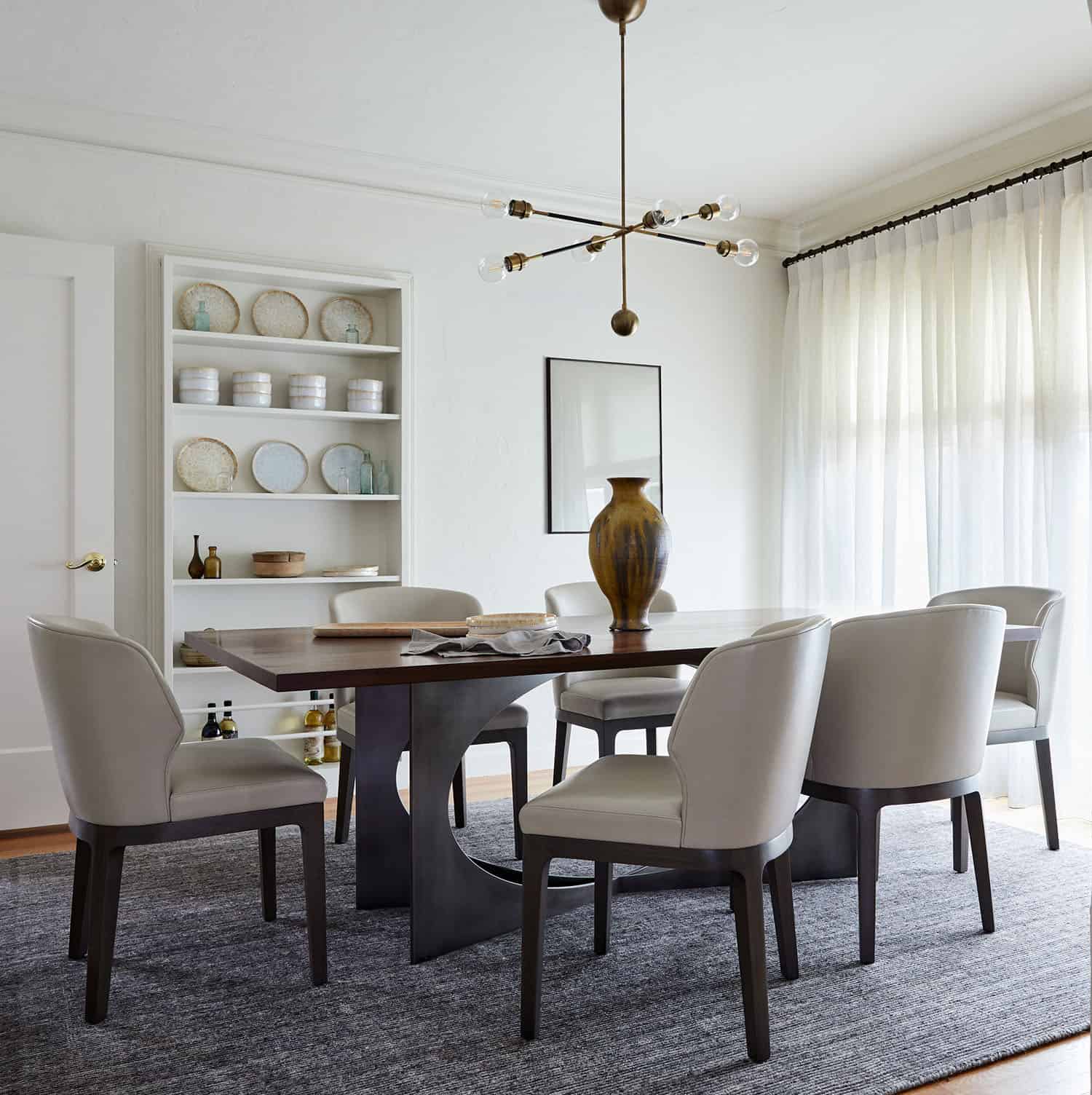 spanish-mediterranean-style-dining-room