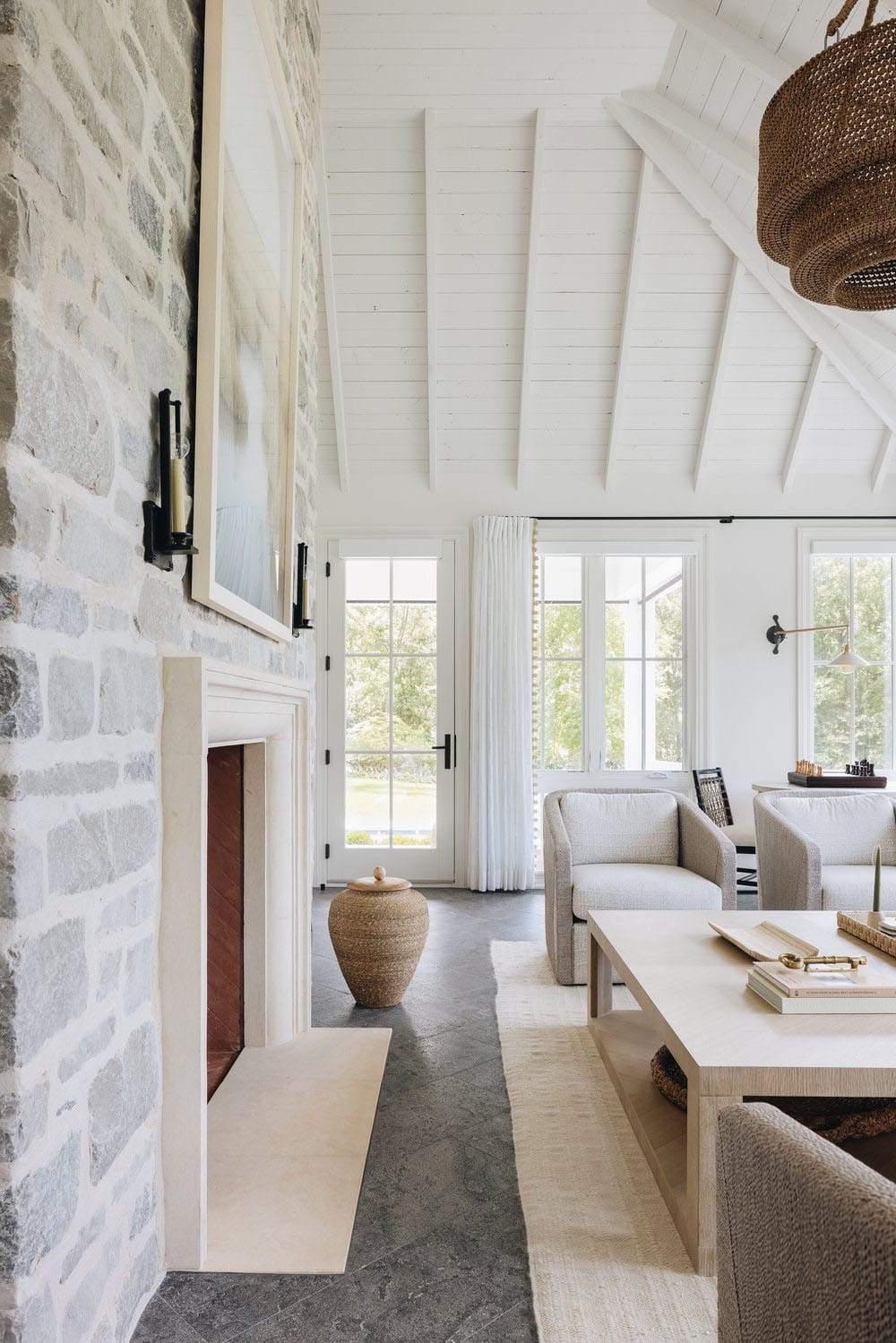 contemporary-living-room-with-a-fireplace