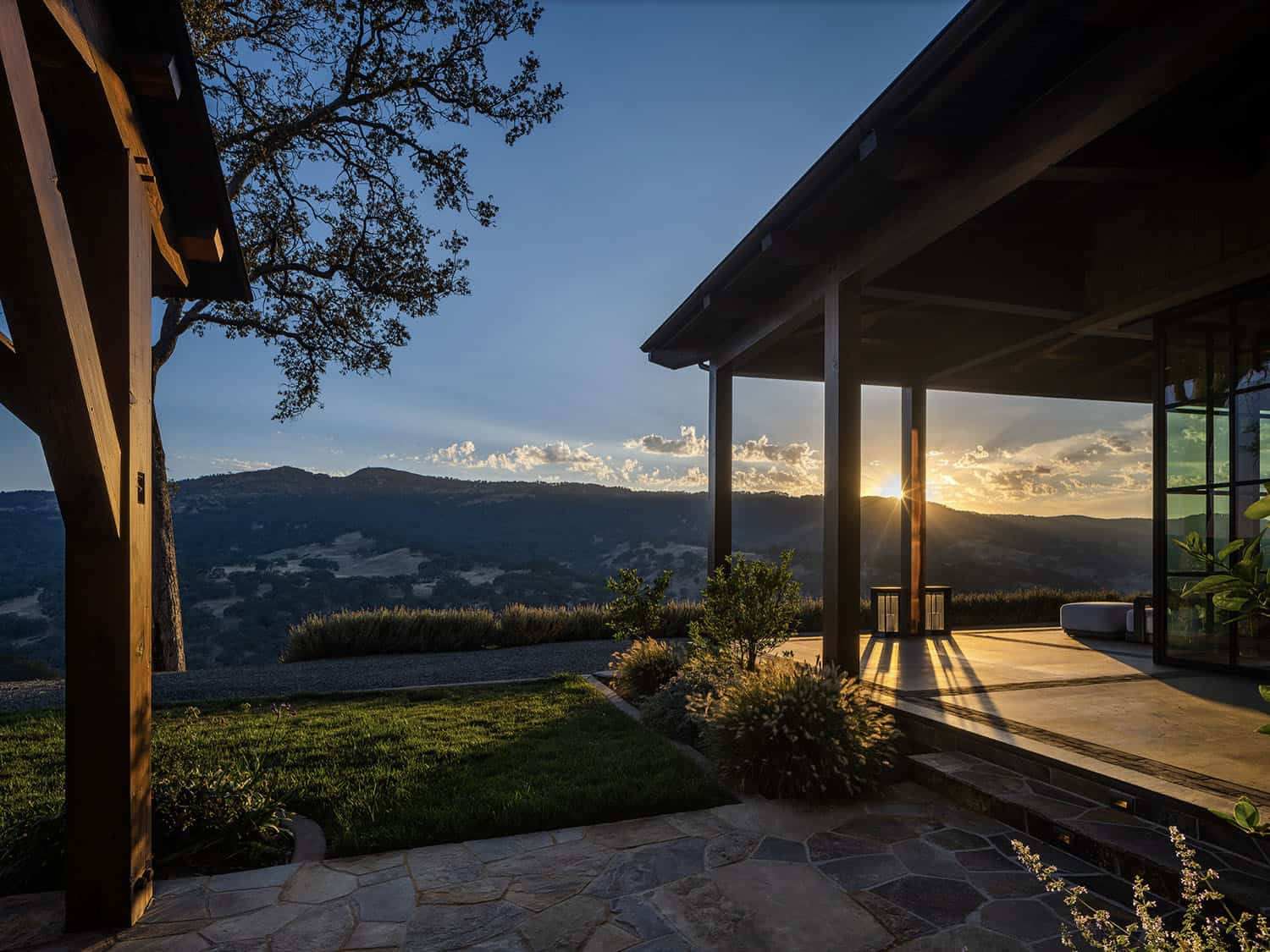 napa-valley-vineyard-and-custom-home