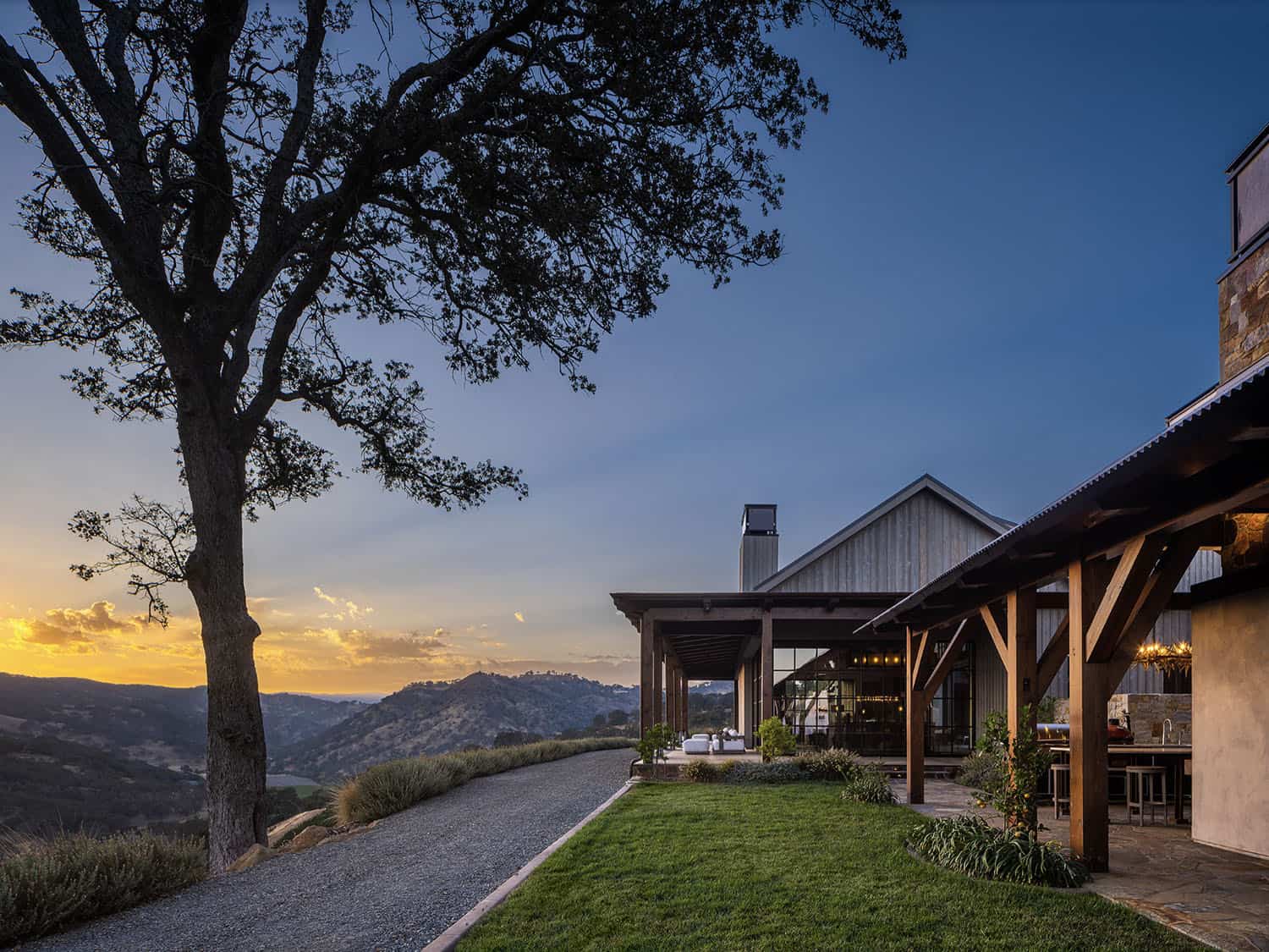 napa-valley-vineyard-and-custom-home