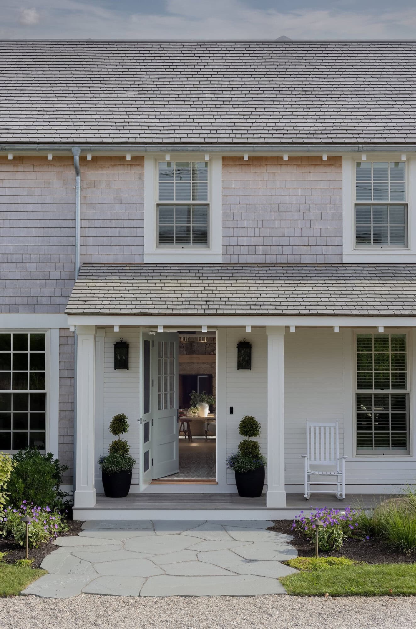 beach-house-exterior-entry