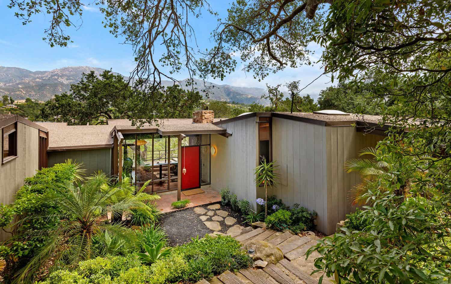 mid-century modern exterior