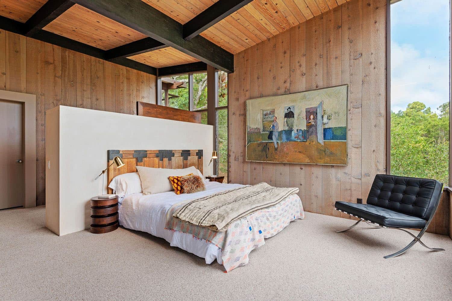 mid-century modern bedroom with high ceilings