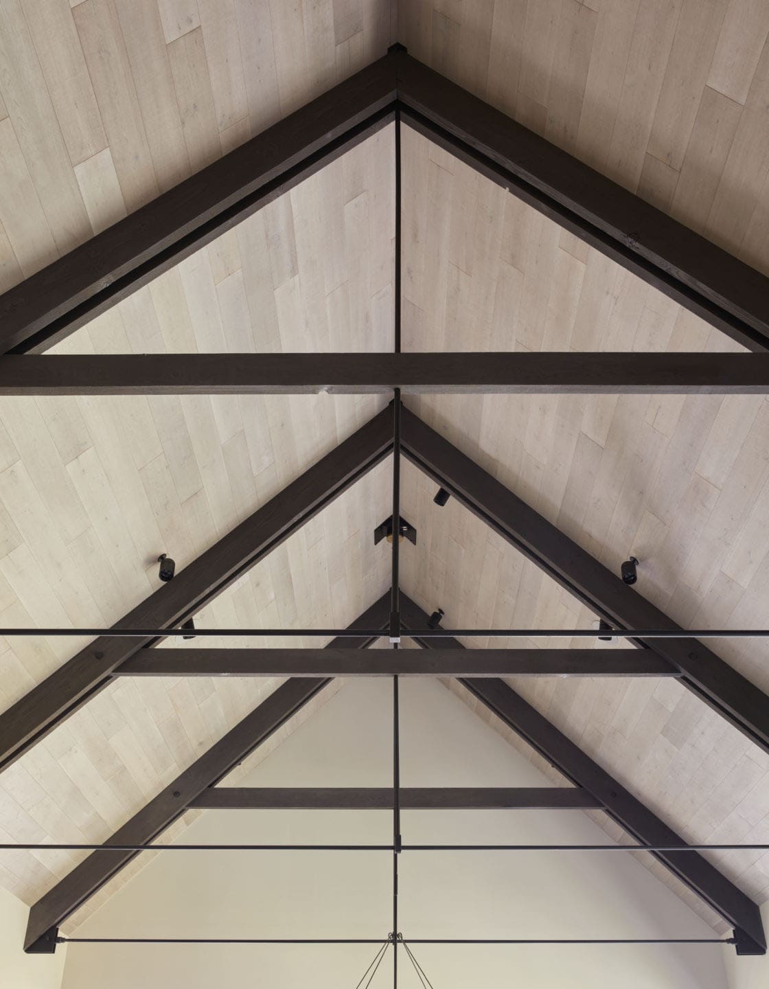 modern ceiling detail