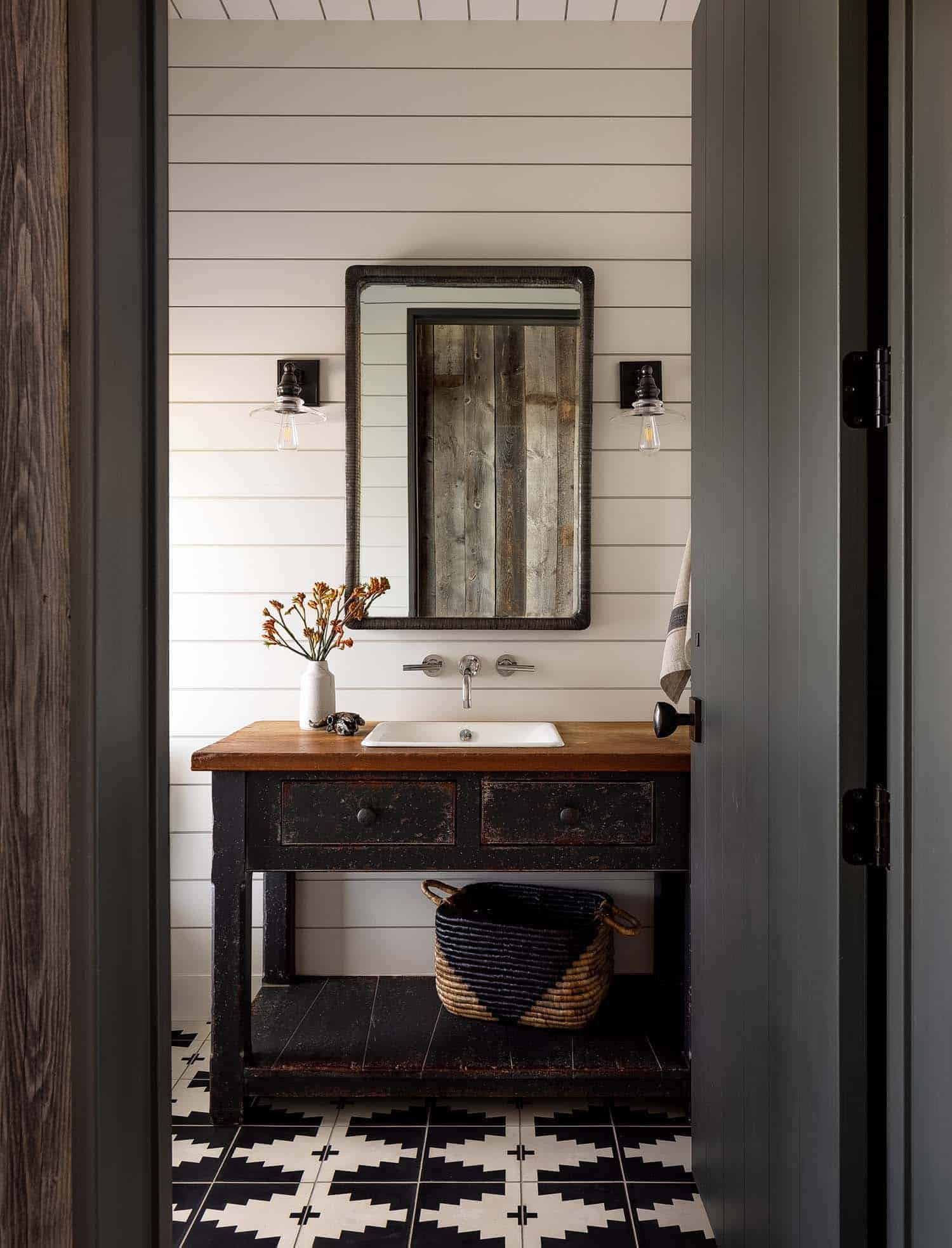 rustic-modern-powder-room