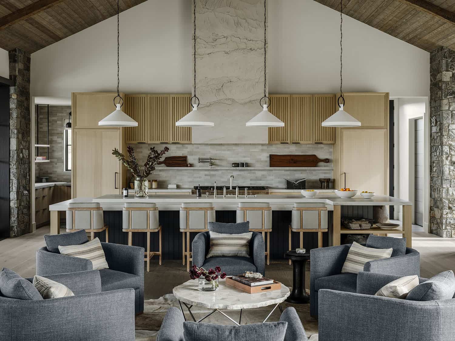 transitional style kitchen