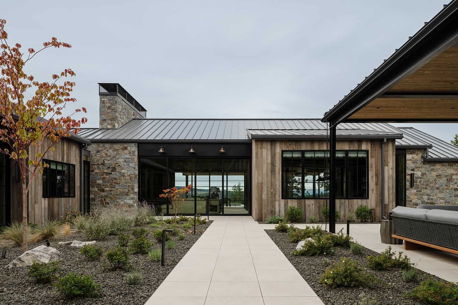 rustic modern home exterior