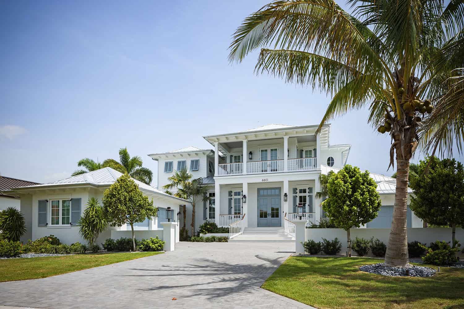 contemporary coastal home exterior