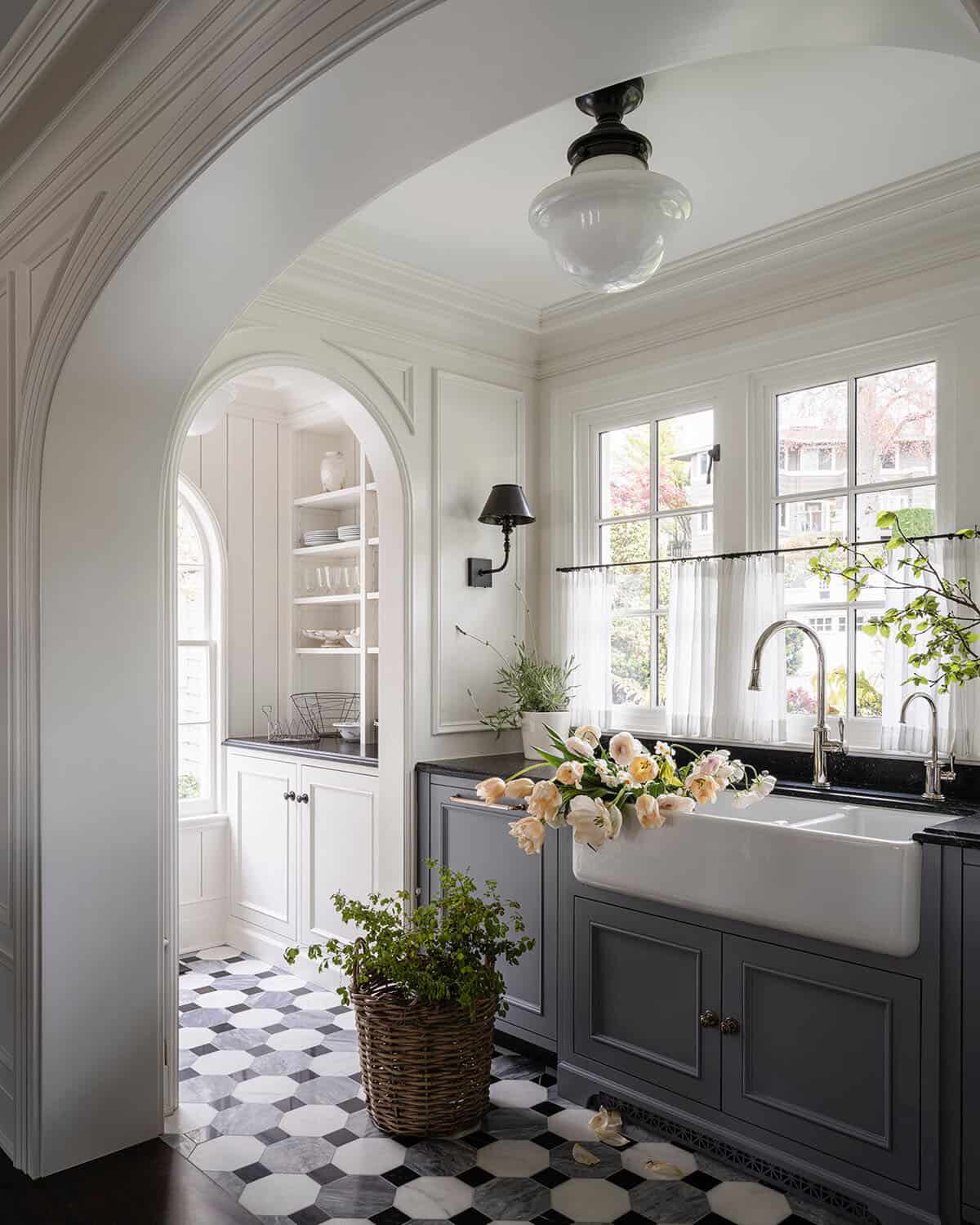 traditional style pantry with a farmhouse sink