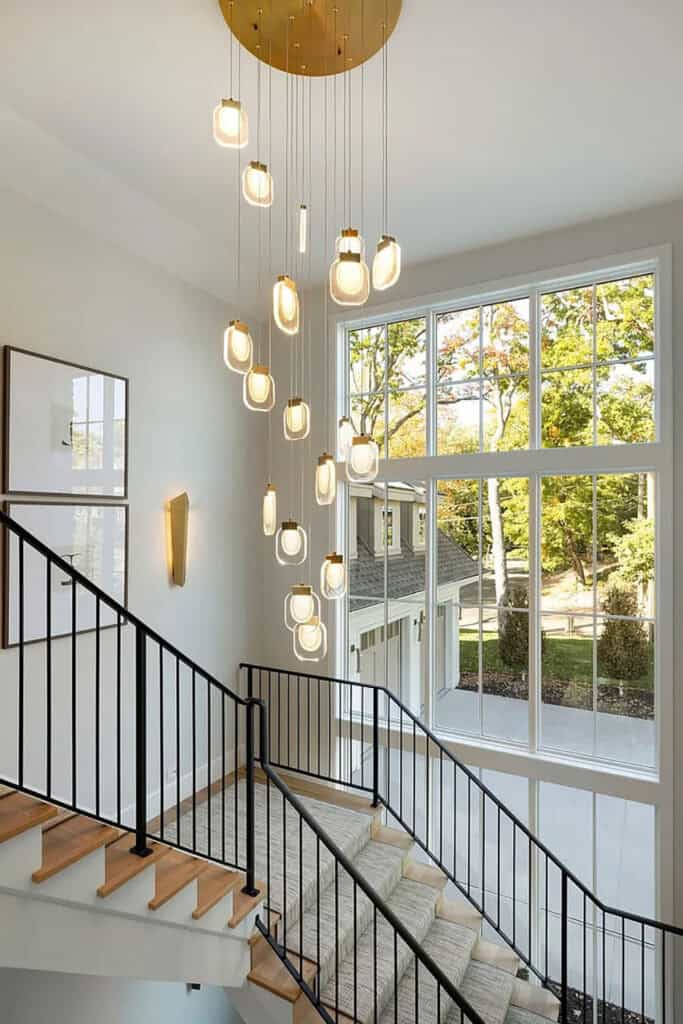 Picture of Step into this dreamy elegant home with picturesque views of Lake ...