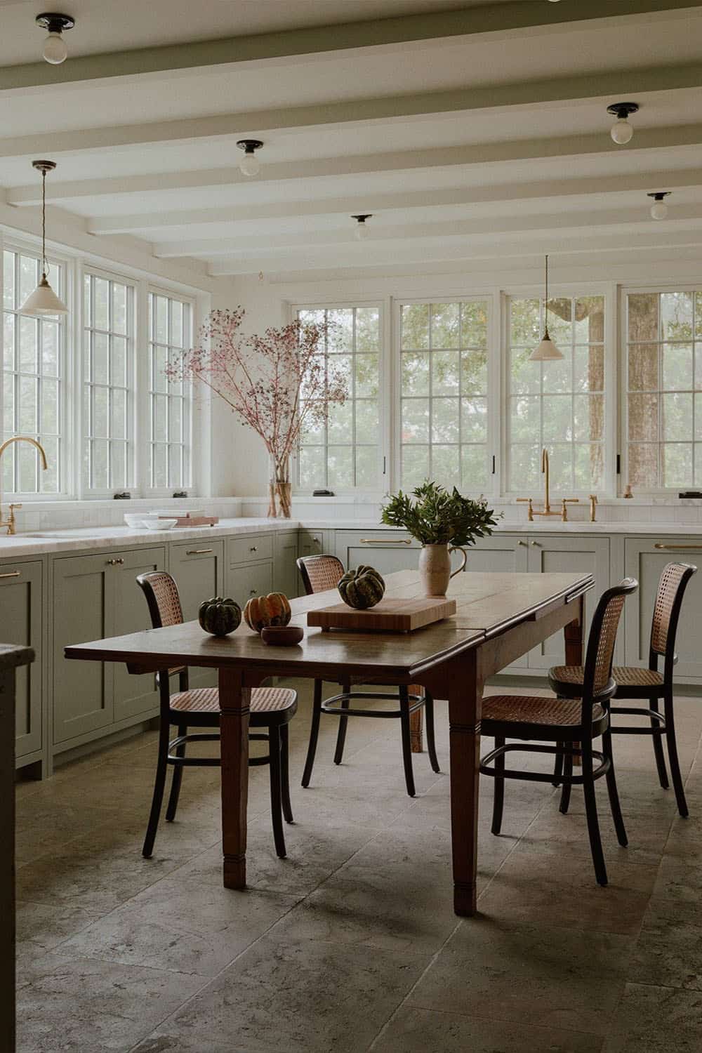 farmhouse style dining room