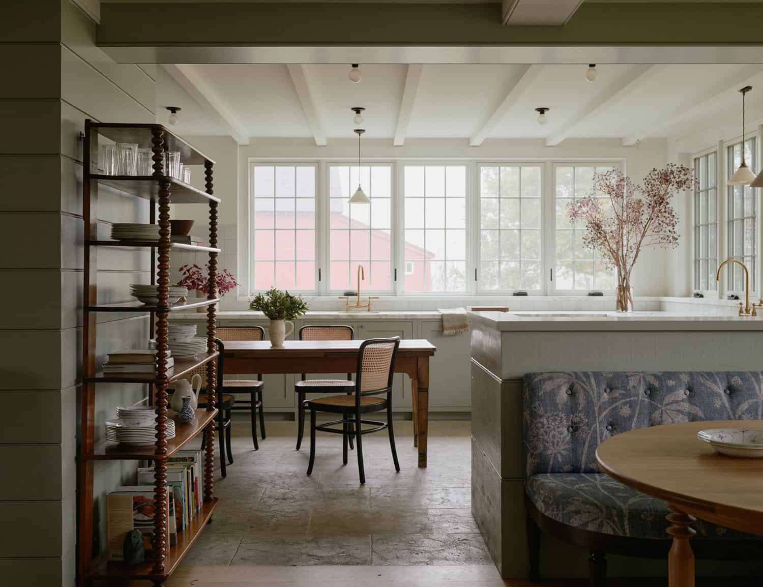 farmhouse style dining room