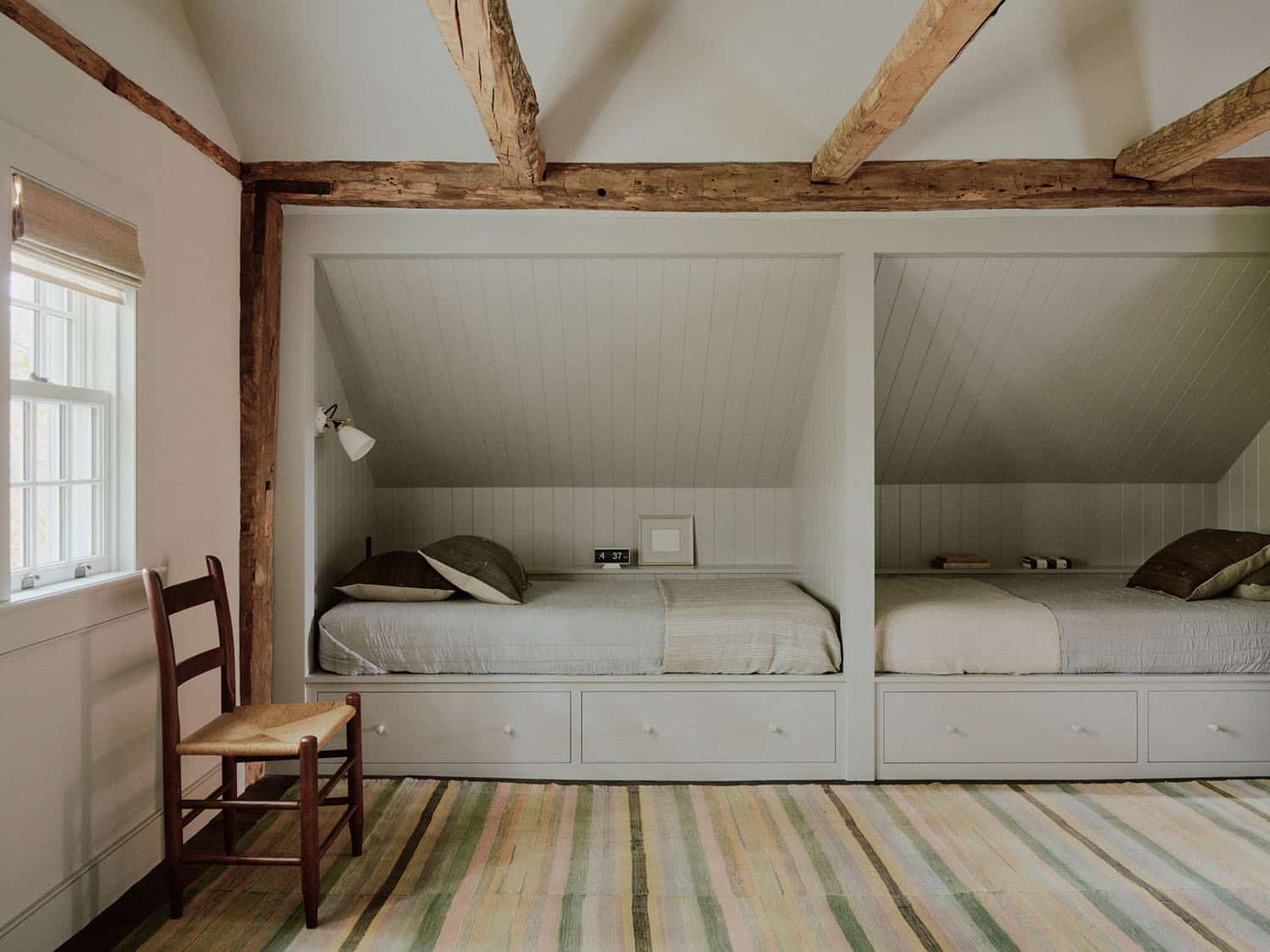 farmhouse style built-in twin beds