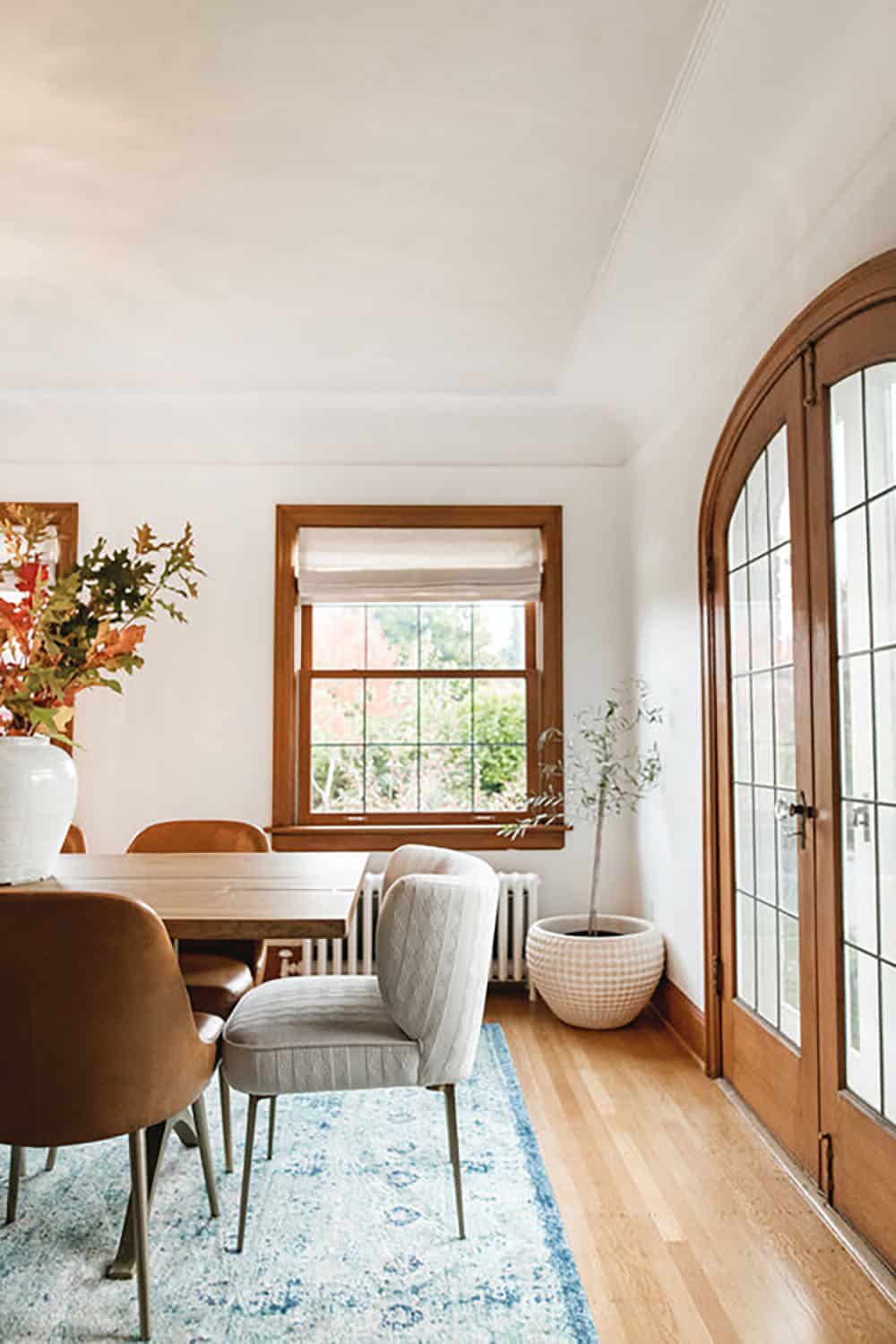 transitional stye formal dining room