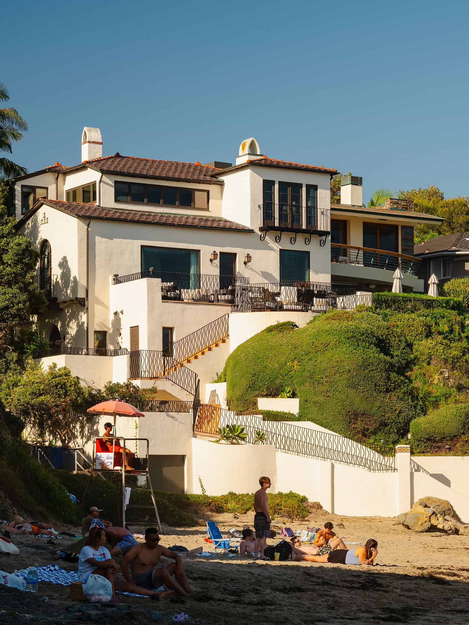 contemporary home exterior view from the beach